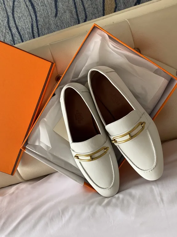 Hermes Shoe 